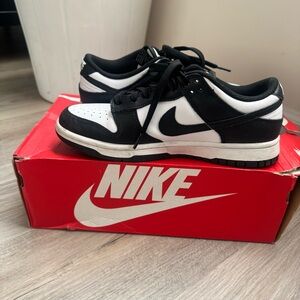 Nike Dunk Low Women’s Sneakers